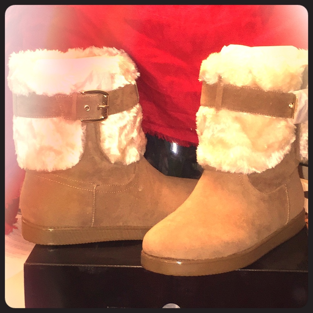GUESS Booties, NWOT, Size 10M, Amber. Color.❌❌$63